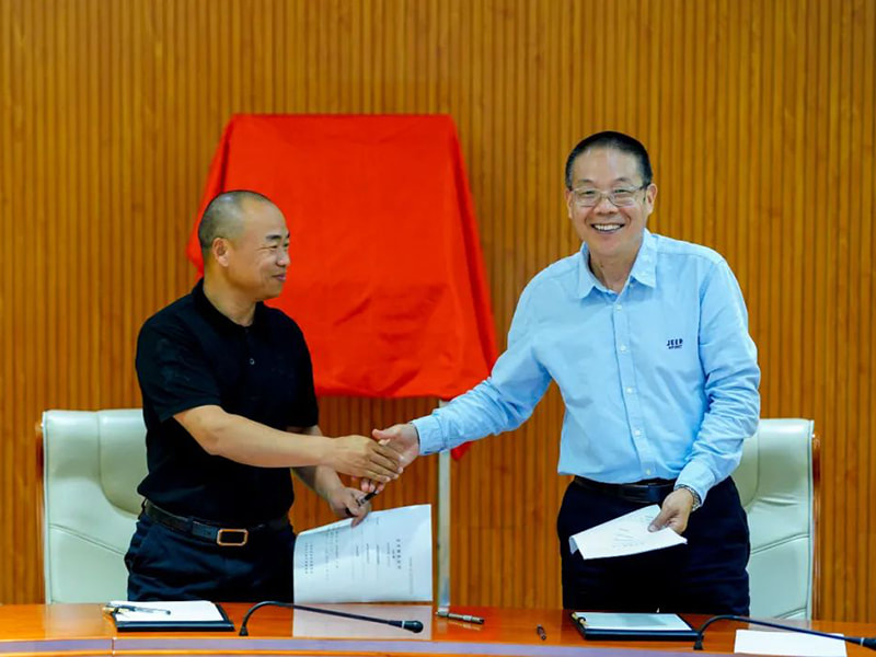 พิธีลงนามโครงการและเปิดตัวศูนย์ R&D ของบริษัท Zhejiang Jufeng Co., Ltd
