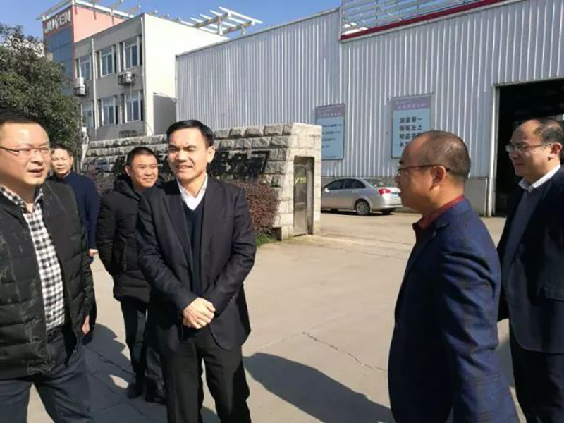 ลมตะวันออกพัดกลับมาพร้อมกับฤดูใบไม้ผลิ ส่งดอกไม้มาตามกิ่งก้านของฉัน---บันทึกการเริ่มต้นปีใหม่ 2018